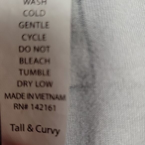 LuLaRoe Retro Tape Cassette Print Leggings Size Tall & Curvy - Picture 8 of 10